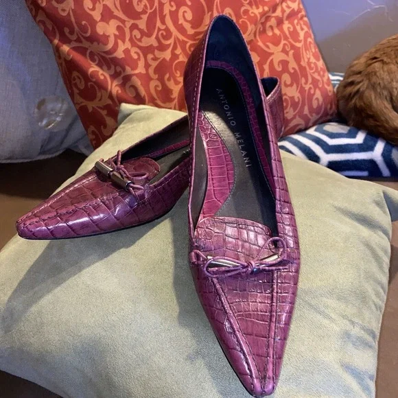ANTONIO MELANI | Shoes | Antonio Melani Leather Shoes Womens 9m Flats  Purple Bow Croc Design Wow | Poshmark